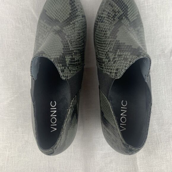 Vionic Stanton Wedge Heel Booties Faux Snakeskin Women's 8.5 Ankle Boots  (0685) - Picture 7 of 8